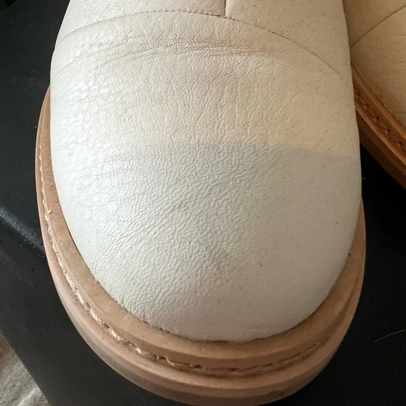 TOMS Charlie Boot in Light Sand Leather, Size 11 - Picture 8 of 8